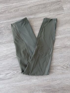 Lululemon All the Right Places Pant II Sage/Olive with Mesh. Size 6.